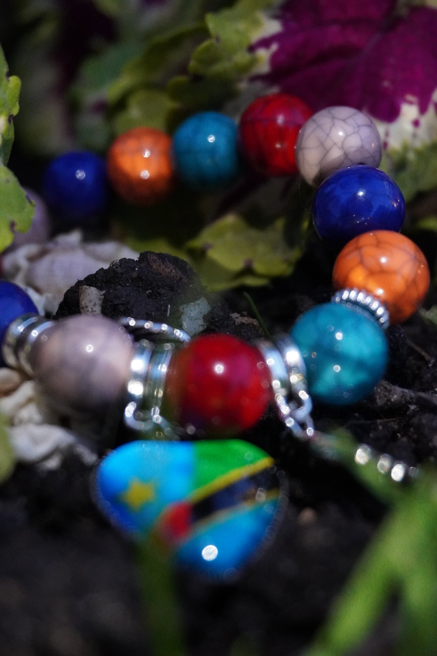 TANZANIA CONGO BEAD BRACELET DARK MIX