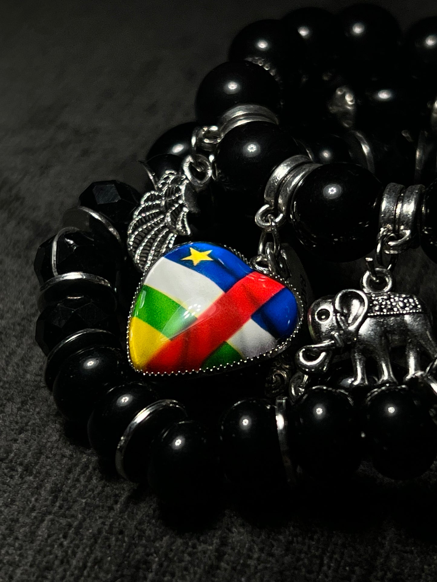 CENTRAL AFRICAN REPUBLIC BEAD BRACELET